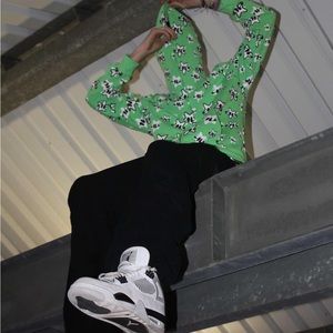 Meet your Posher, Raymond